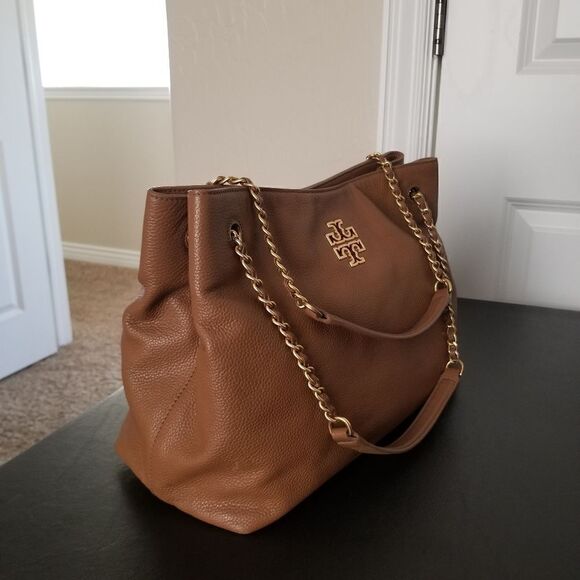 Tory Burch Britten Large Tote - Picture 3 of 9